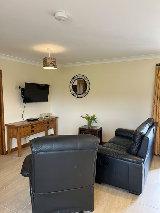 Orchard View - living room