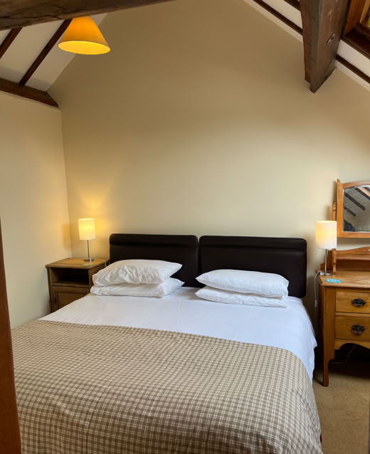 Granary - double ensuite bedroom